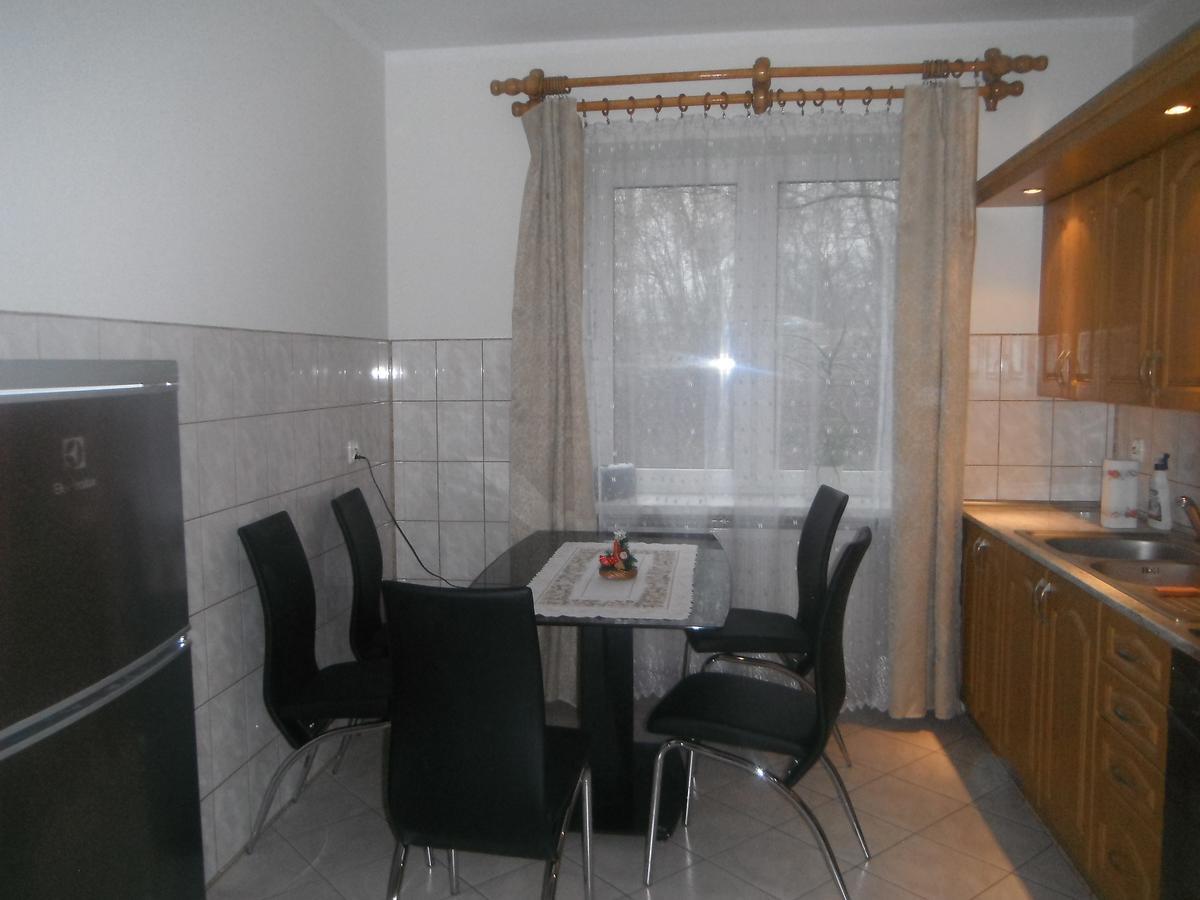Pensjonat Przy Bloniach Krakau Exterior foto
